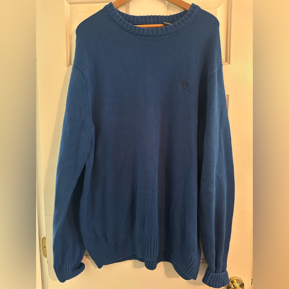 Chaps Men's Vibrant Blue Crewneck Sweater